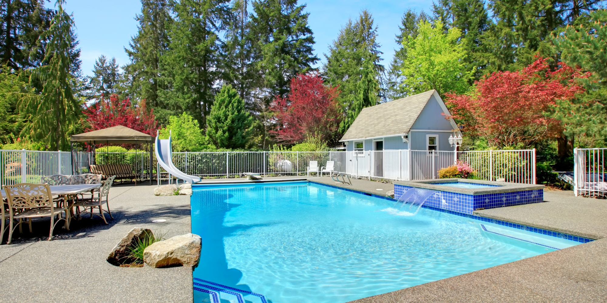 6 Reasons You Need a Fence and Drainage Around a Pool