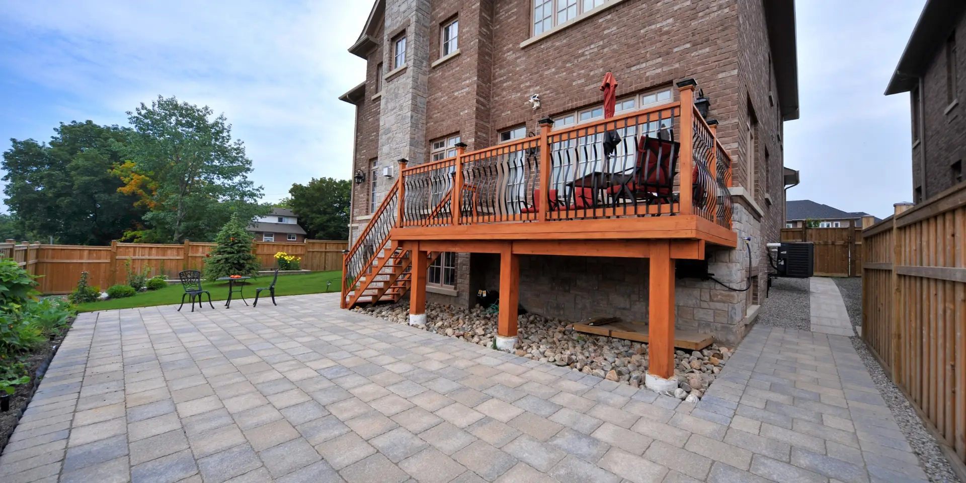 Top-Deck-Mistakes-Neglecting-to-Check-Local-Codes-and-HOA-Rules